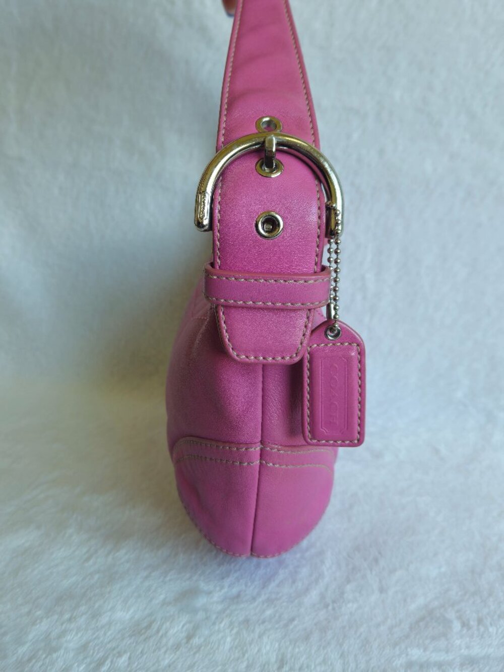 Coach Vintage Y2K SoHo Hobo Mini Pink Shoulder Bag Cr… - Gem
